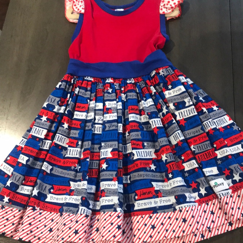 Girl’s dress